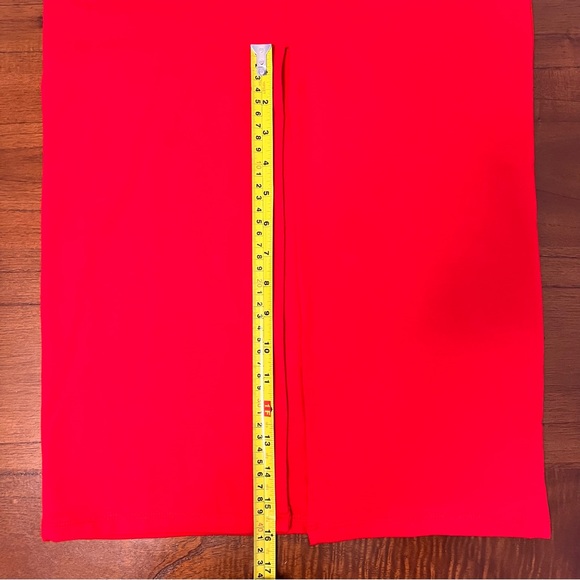 Wilfred Free Red Pencil Front Slit Skirt Super Comfortable Stretchy NWOT Size S - Picture 12 of 16
